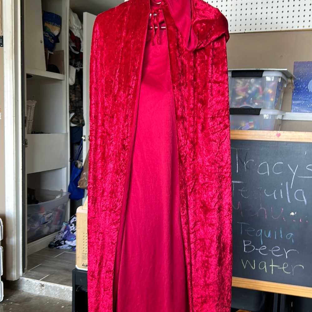 Halloween red velvet, crushed cape one size